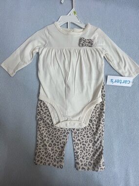 Carter's Baby Girl 2-Piece Long-Sleeve Bodysuit & Pull-On Leopard Pants 3Months